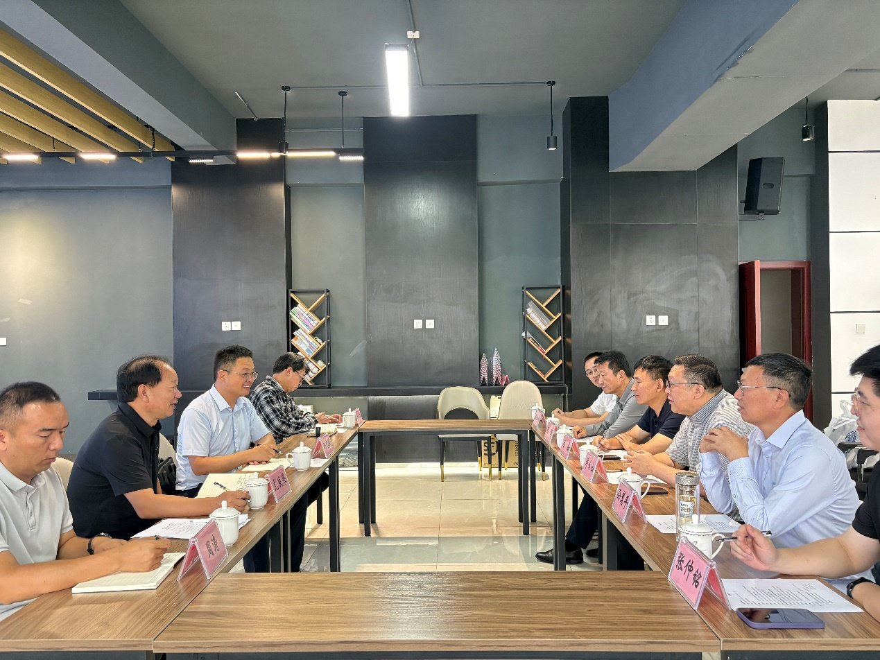 对照阅读武定县人民政府相关领导