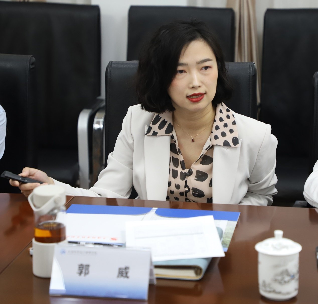 对照阅读其实活动由陈斌主持